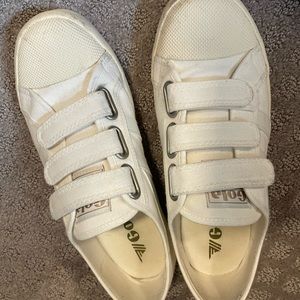 Gola sneakers